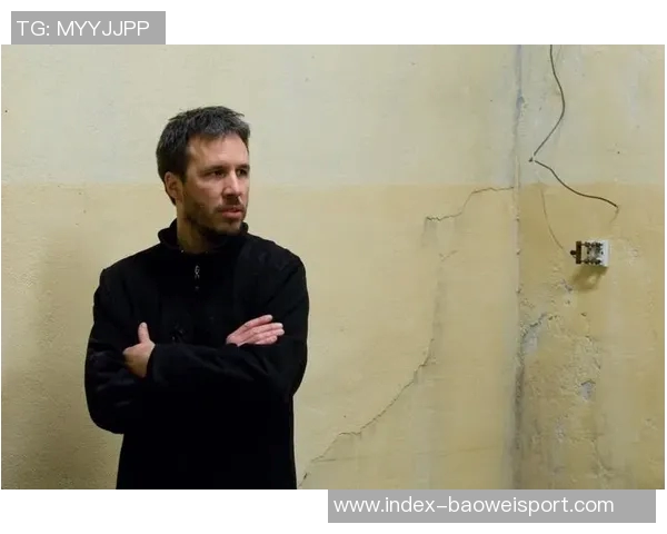 媒体人分析赵维伦不在旧金山大学主帅轮换中建议其明夏转校寻新机会