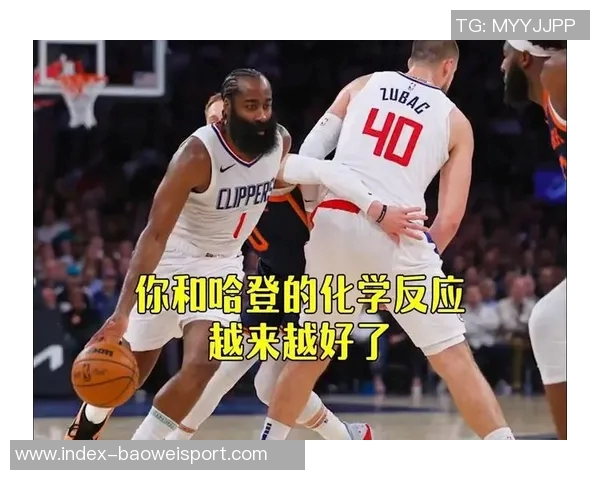 长点心吧祖巴茨嬉戏打闹引哈登不满严厉训诫他认真听讲