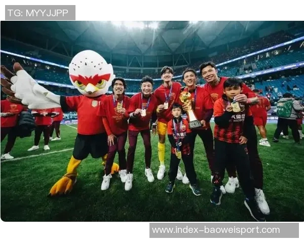 2025年亚冠精英联赛第七轮江原FC与上海海港激战成平局双方各取一分